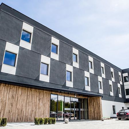 Hotel Mazurek Koło Esterno foto